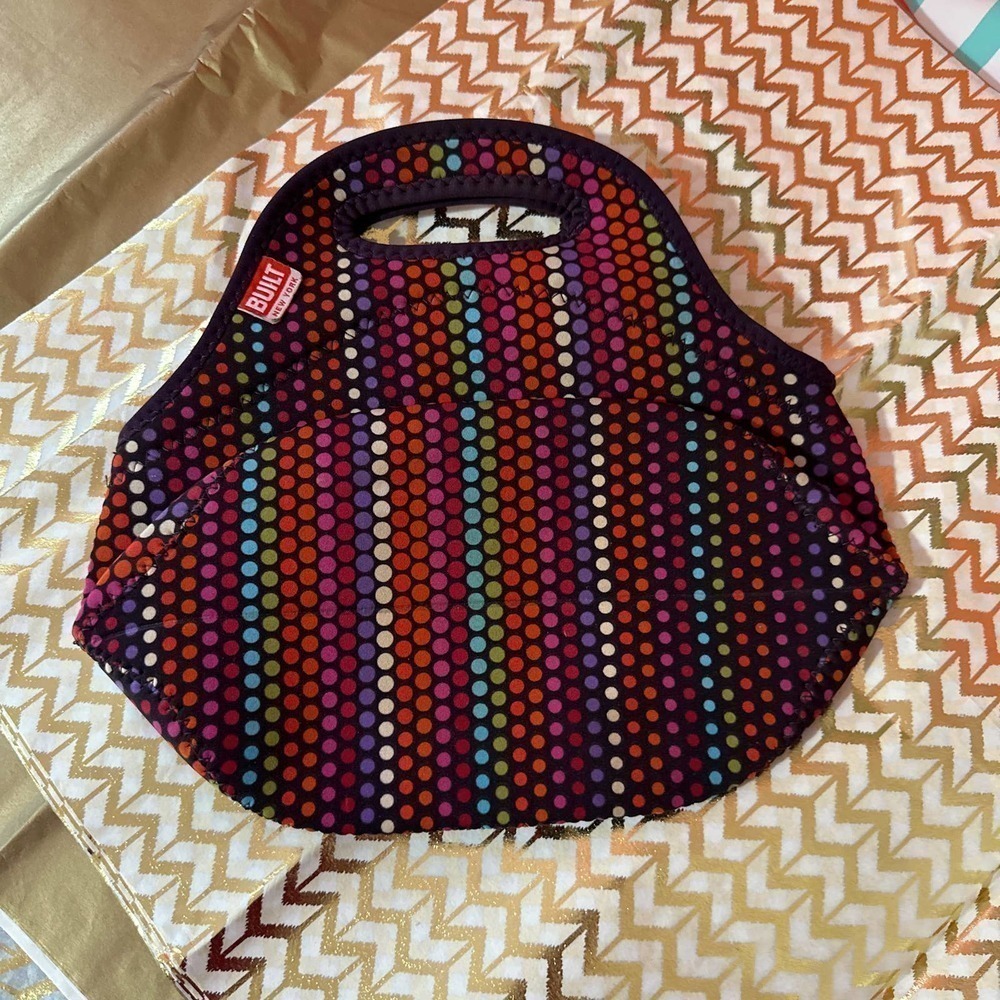 Built lunch box